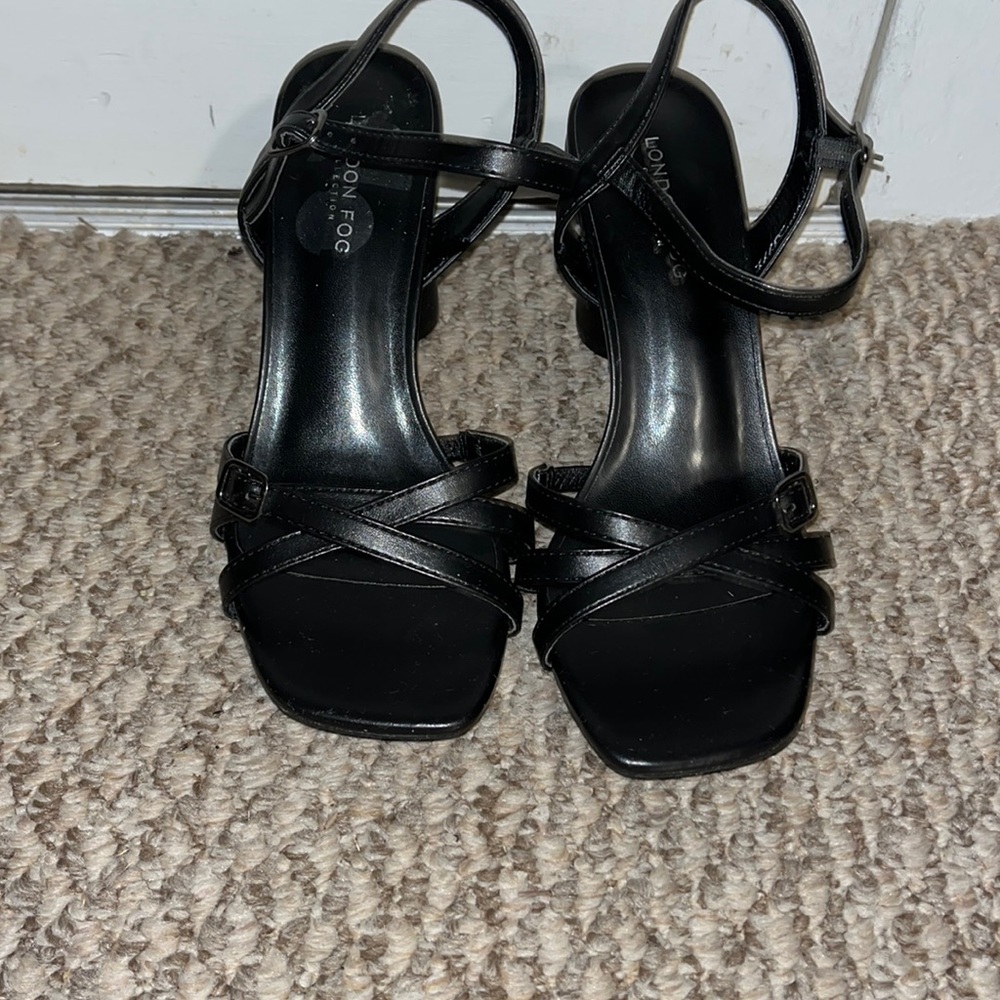 London fog dressy sandals size 8M